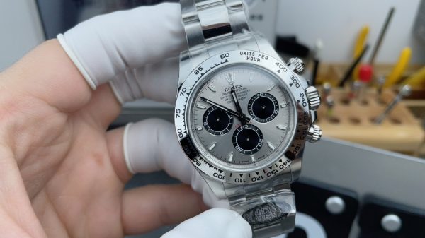 Clean Factory New 4131 Rolex Cosmograph Daytona M126509-0003