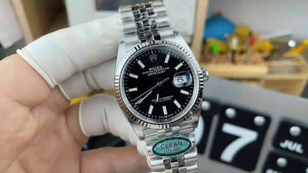 Clean Factory Rolex Datejust M126234-0015