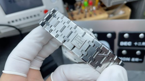 APS Factory Audemars Piguet Royal Oak 15400ST.OO.1220ST.03 - 图片 8