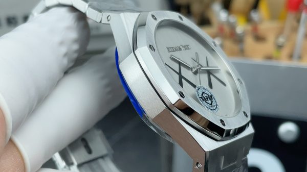 APS Factory Audemars Piguet Royal Oak 15500 Kaws Customized Limited Edition - 图片 4