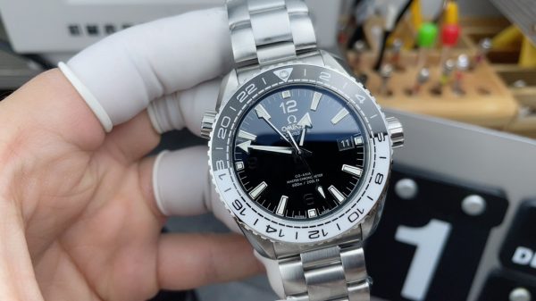 VS Factory Omega Seamaster Diver 600M 215.30.44.22.01.001