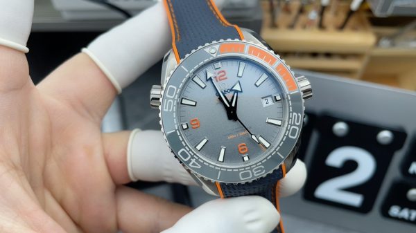 VS Factory Omega Seamaster Diver 600M 215.92.44.21.99.001