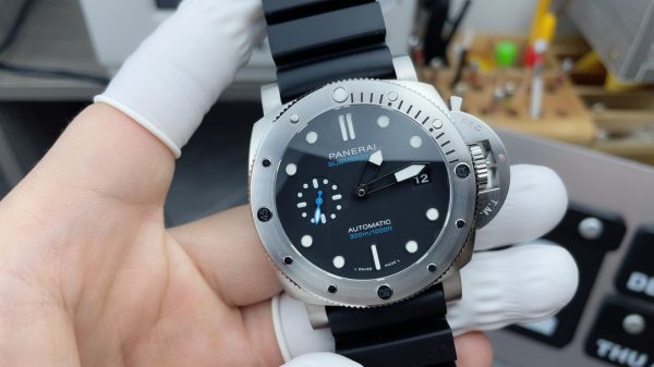 VS Factory Panerai Submersible PAM01229