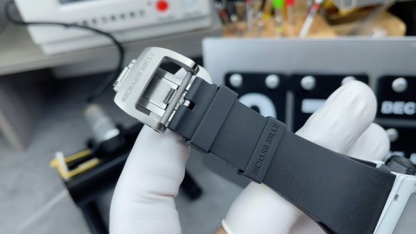APS Factory Richard Mille RM061 White Ceramics Black Rubber Strap - 图片 8