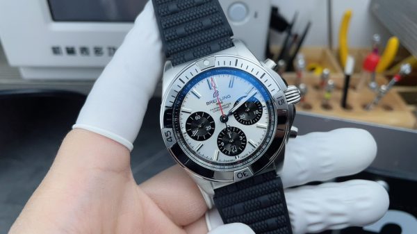 BLS Factory Breitling Chronomat B01 42mm AB0134101G1S1