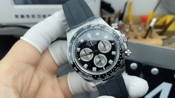 Clean Factory New 4131 Rolex Cosmograph Daytona M126519LN-0004