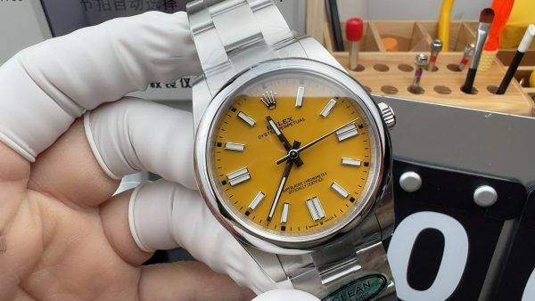 Clean Factory Rolex Oyster Perpetual M124300-0004