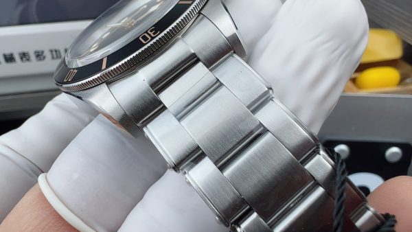 ZF Factory Tudor Heritage Black Bay M79030N-0001 - 图片 5
