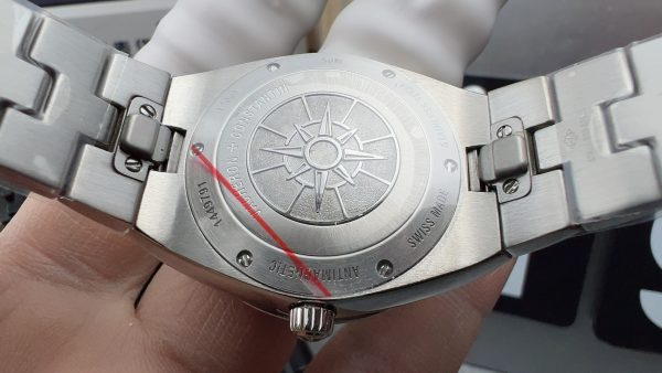 CC Factory Vacheron Constantin Overseas Quartz 1225V/200A-B590 - 图片 6