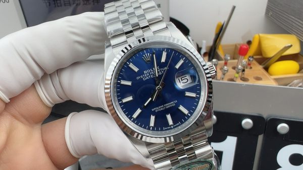 Clean Factory Rolex Datejust M126234-0017