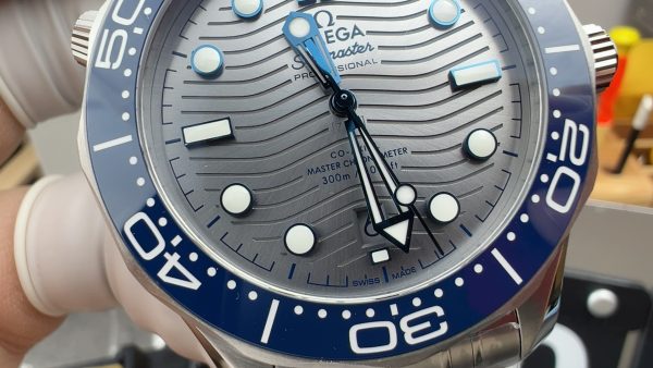 VS Factory Omega Seamaster Diver 300M 210.30.42.20.06.001 - 图片 3