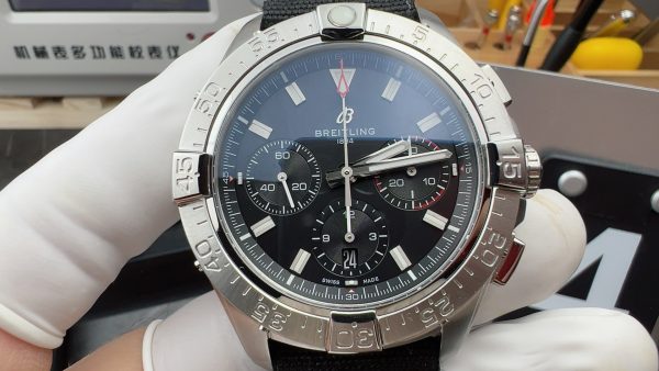 BLS Factory Breitling Avenger B01 Chronograph 44mm AB0147101B1X1 - 图片 2