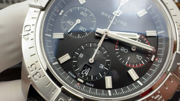 BLS Factory Breitling Avenger B01 Chronograph 44mm AB0147101B1X1 - 图片 3